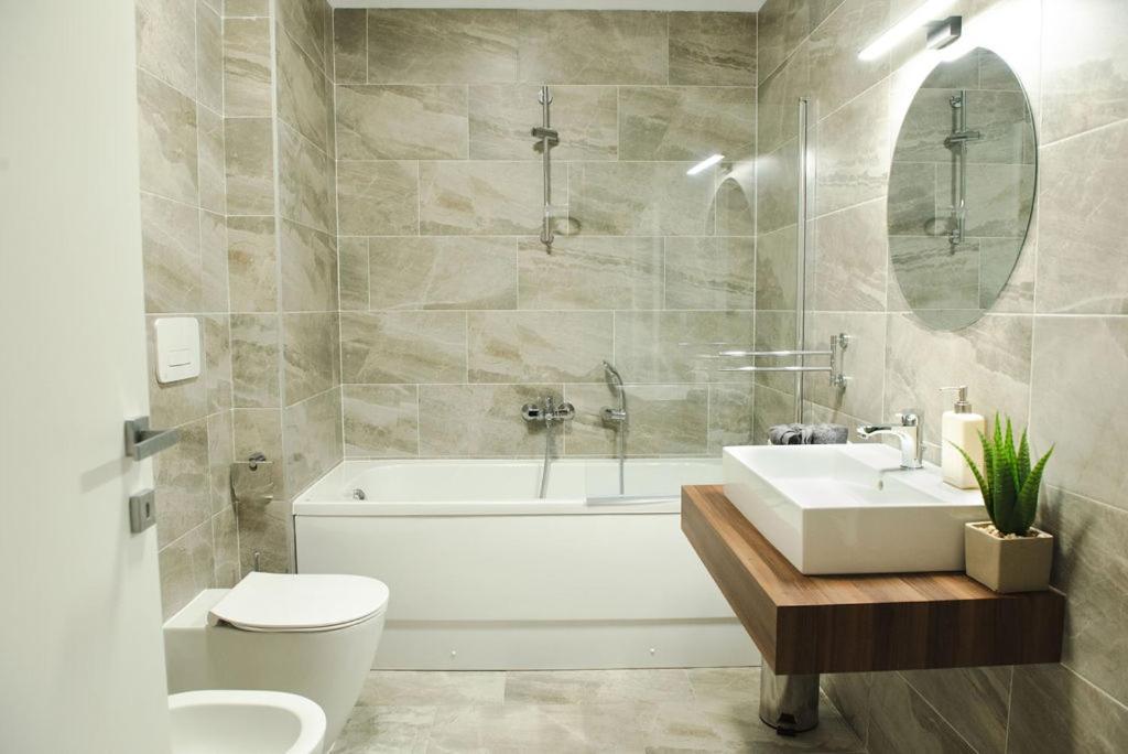 Alternativ 1 Residence ティミショアラ エクステリア 写真